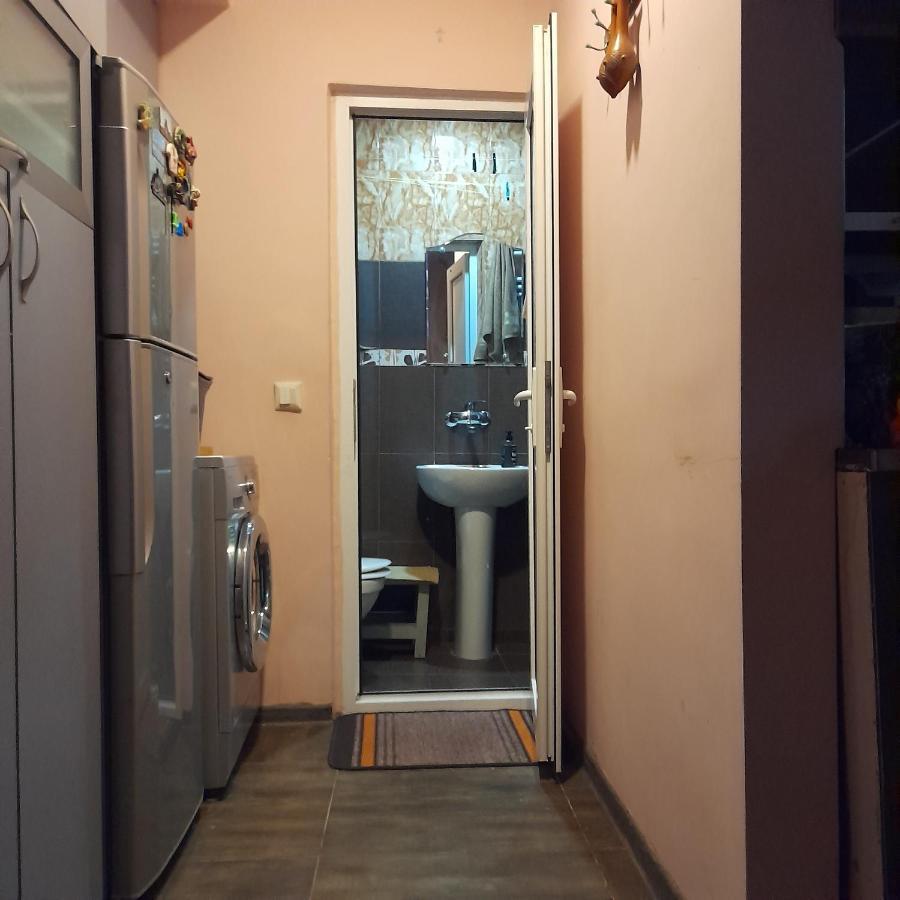 Historical Apartment In City Center Tbilisi Eksteriør billede